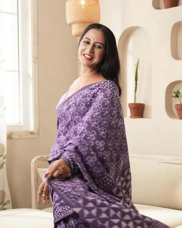 Rustic_Purple_Cotton_Dabu_Butti_Print_Mul_Saree_For_Women